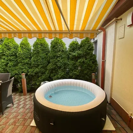 Apartament Cztery Pory Roku Апартаменты