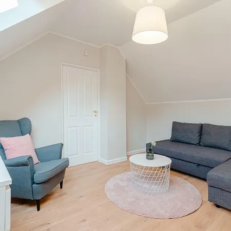 Apartament Cztery Pory Roku Апартаменты *