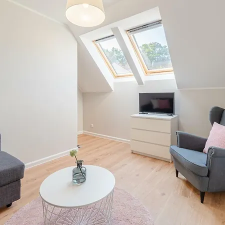 Apartament Cztery Pory Roku Апартаменты *